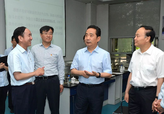 李明远：尊龙凯时的生长模式很是好，，，尊龙凯时的刷新也是乐成的！