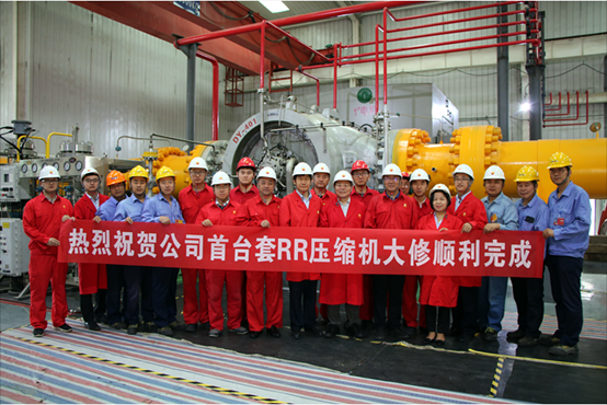 践行“功勋人物”精神，，，，，弘扬不懈斗争正气！